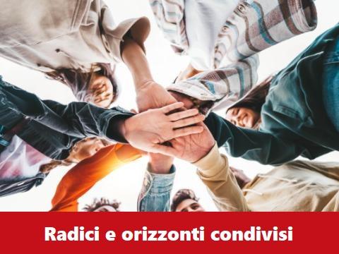 gruppo di mani tutti per uno