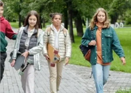 gruppo di adolescenti